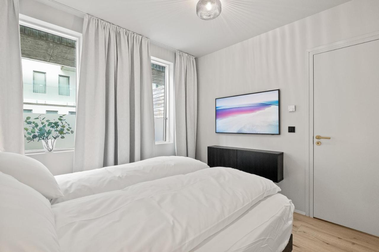 Brand New Downtown Harbor Apartment Reykjavík Buitenkant foto